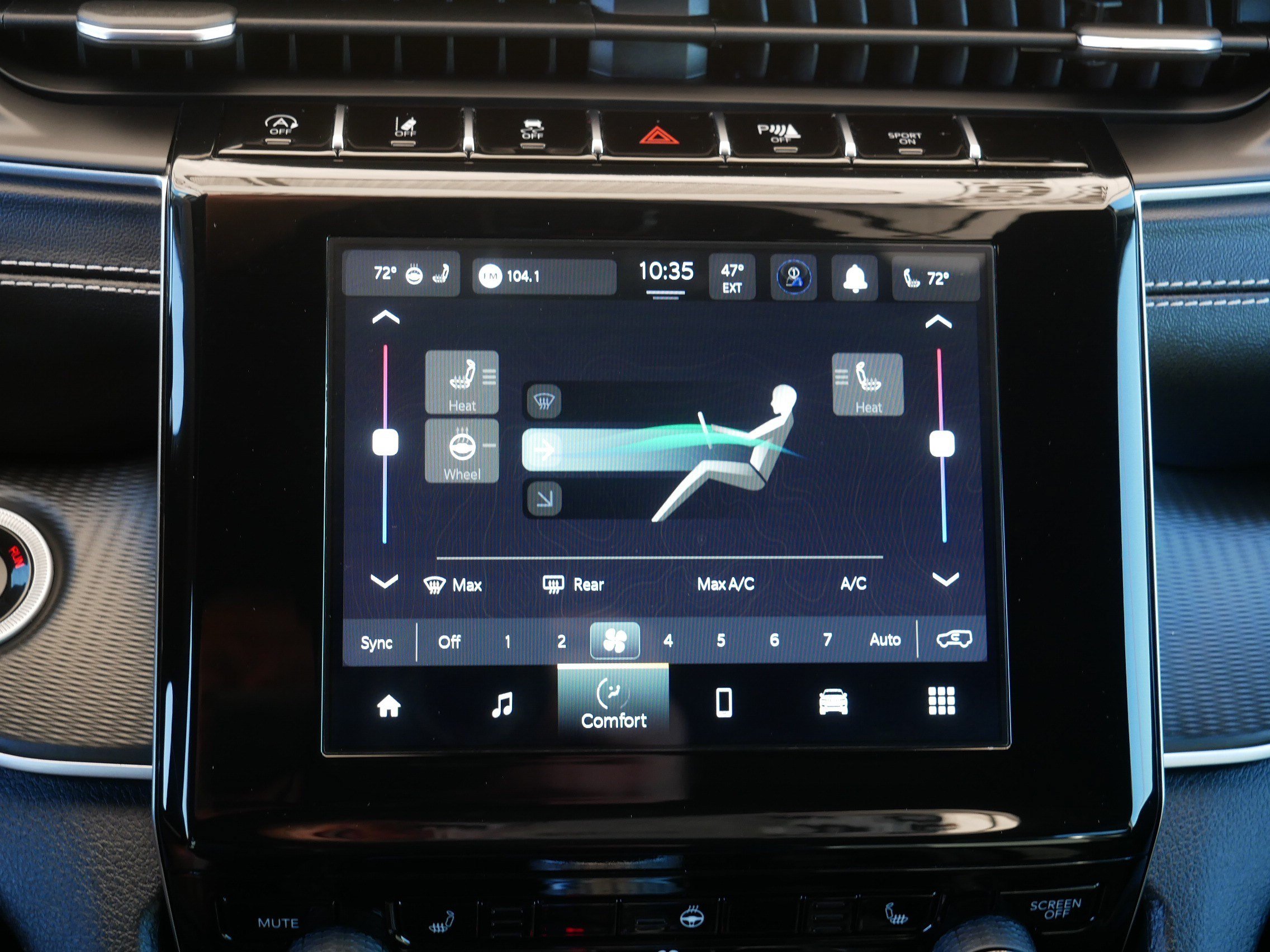 Used 2023 Jeep Grand Cherokee Altitude AWD/4WD image 23
