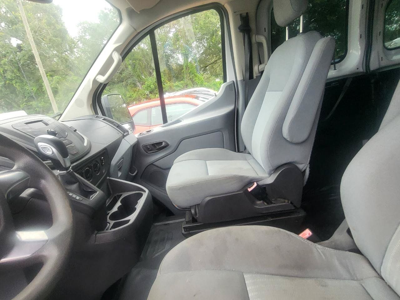 Used 2016 Ford Transit 250 130 Low Roof w/ Exterior Upgrade Package RWD image 57