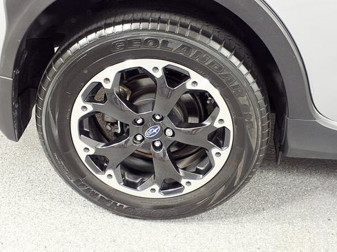 Used 2023 Subaru Crosstrek 2.0i Premium AWD/4WD image 4