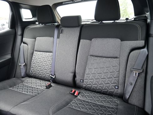 New 2026 Nissan Kicks SV w/ SV Premium Package image 24