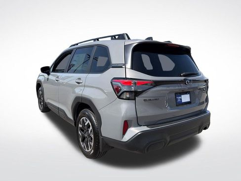 Used 2026 Subaru Forester Premium w/ Base/Premium Package image 4