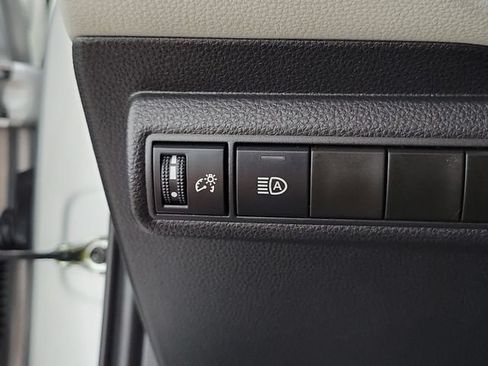 Used 2025 Toyota Corolla LE w/ Convenience Package FWD image 23