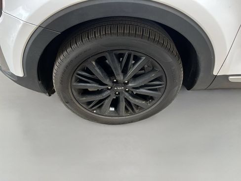 Used 2022 Kia Telluride SX w/ SX Prestige Package AWD/4WD image 33