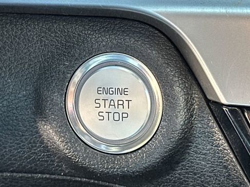 Used 2024 Kia Telluride S w/ S Sunroof Package image 37