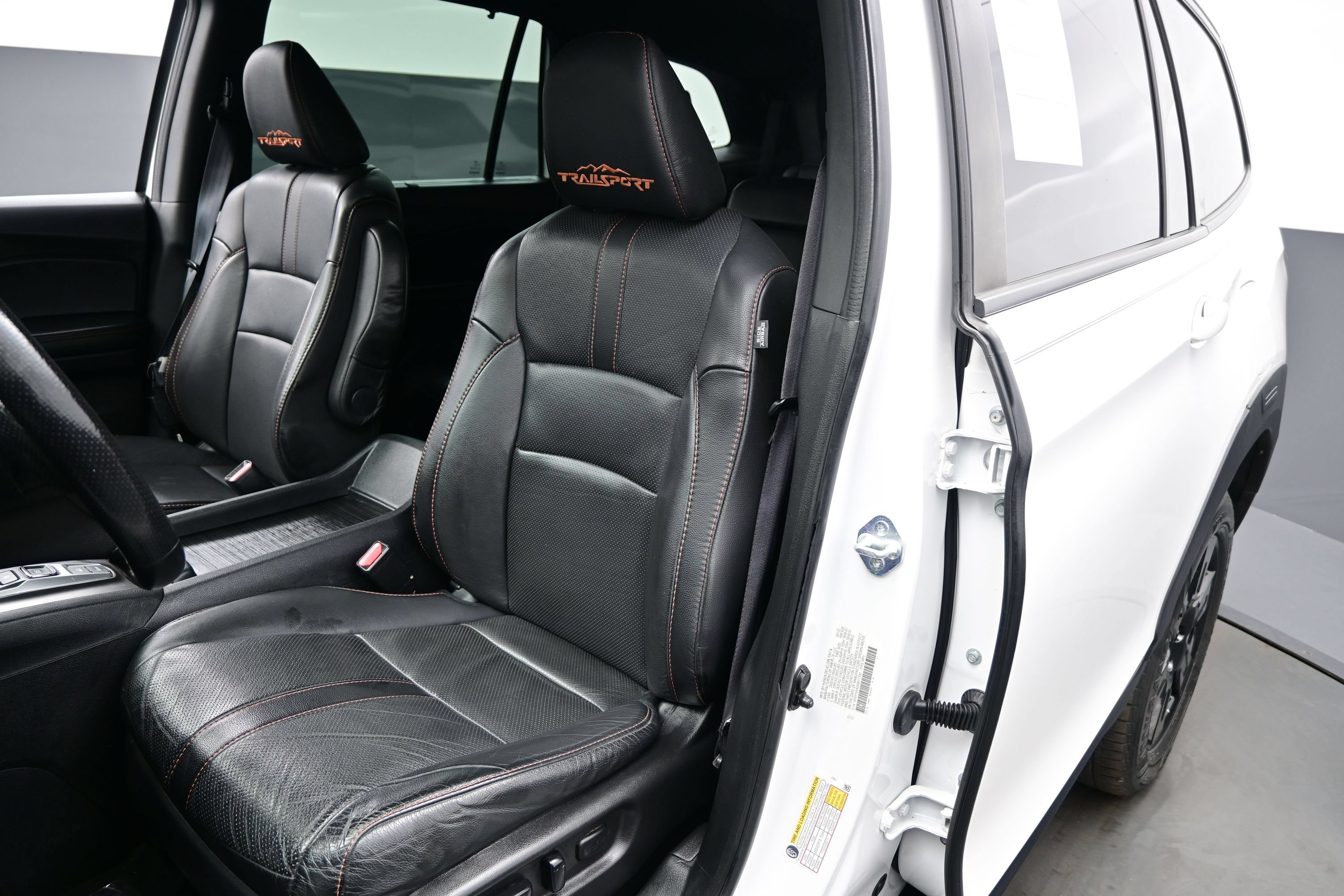 Used 2022 Honda Pilot TrailSport image 12