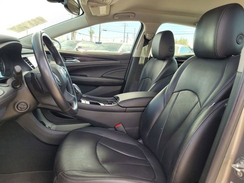 Used 2019 Buick LaCrosse Essence w/ Sights and Sounds Package image 11