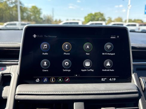 Used 2021 Chevrolet Suburban Premier image 31