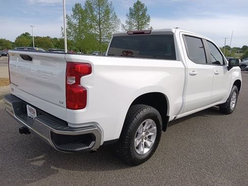 Used 2025 Chevrolet Silverado 1500 LT w/ Work Truck Package AWD/4WD image 3