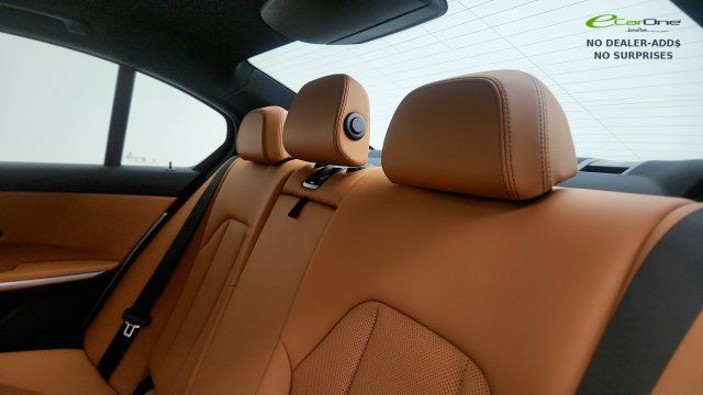 Used 2025 BMW 330i Sedan RWD image 43