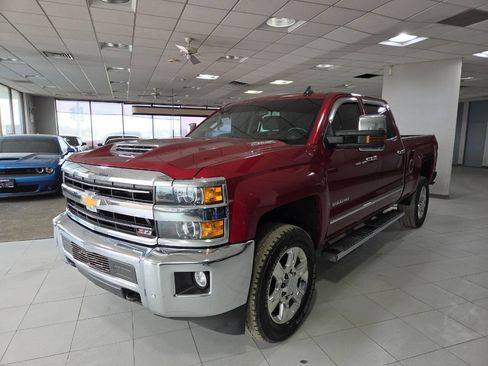 Used 2019 Chevrolet Silverado 2500 LTZ w/ Duramax Plus Package image 5