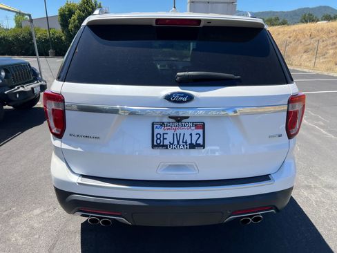 Used 2018 Ford Explorer Platinum AWD/4WD image 9