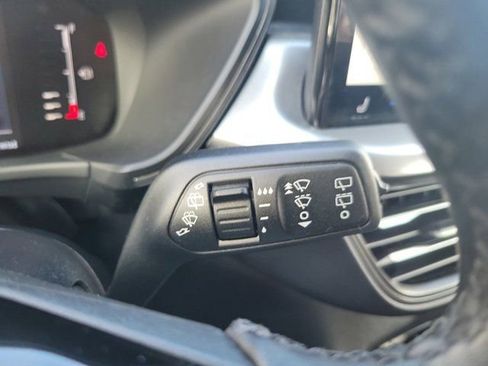 Certified 2024 Ford Escape SE FWD image 22