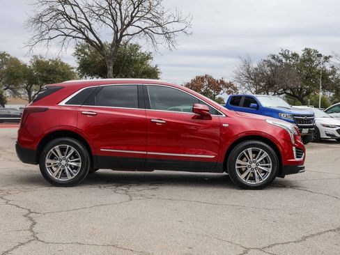 Used 2024 Cadillac XT5 Premium Luxury w/ Technology Package image 5