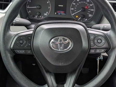 Used 2025 Toyota Corolla LE FWD image 12