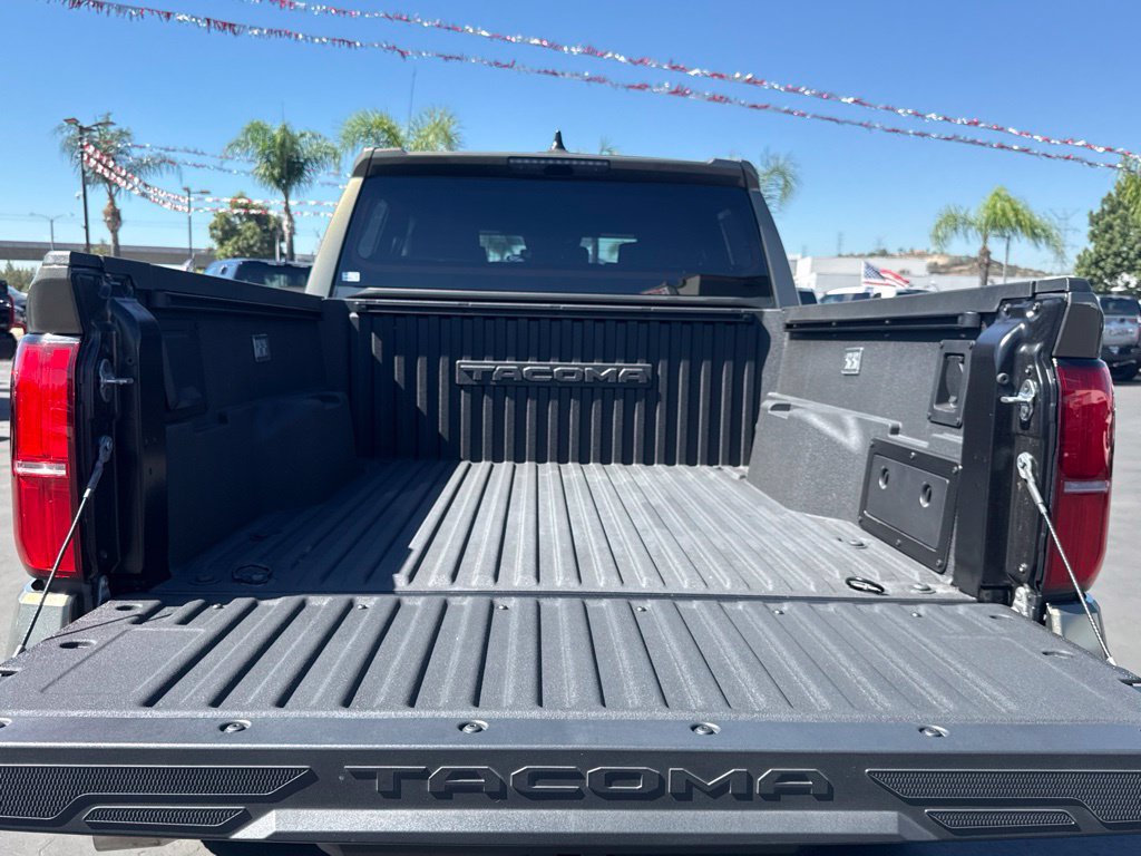 New 2026 Toyota Tacoma TRD Off-Road AWD/4WD image 15