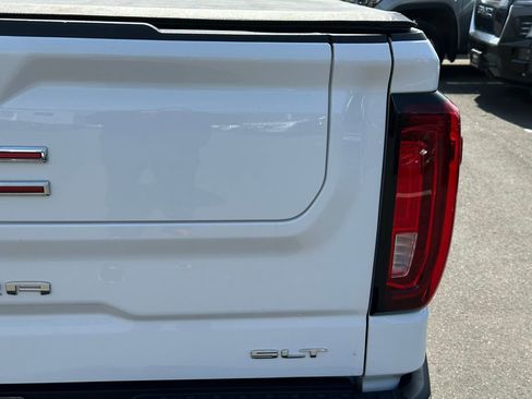 Used 2024 GMC Sierra 1500 SLT AWD/4WD image 34