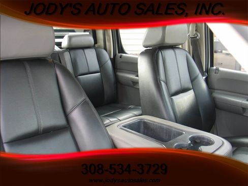 Used 2008 Chevrolet Silverado 3500 W/T image 15