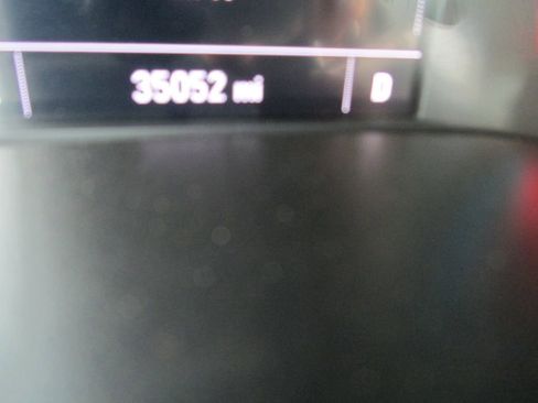 Used 2022 Chevrolet Colorado LT w/ Luxury Package image 29