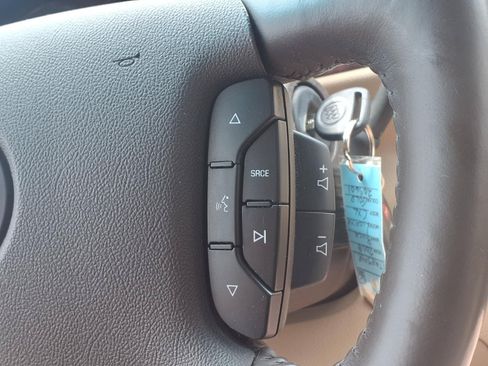 Used 2008 Buick Lucerne CXL w/ Luxury Package FWD image 26