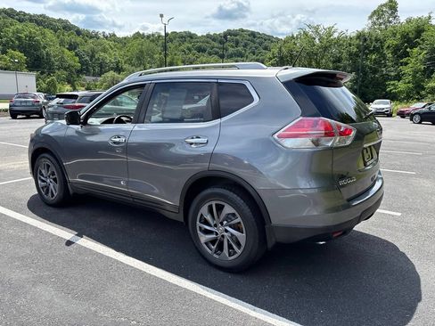 Used 2016 Nissan Rogue SL w/ SL Premium Package AWD/4WD image 3