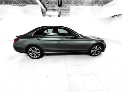 Used 2019 Mercedes-Benz C 300 4MATIC Sedan image 7