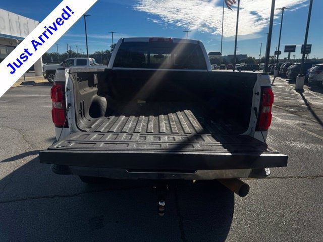 Used 2017 GMC Sierra 2500 SLT w/ Duramax Plus Package AWD/4WD image 6