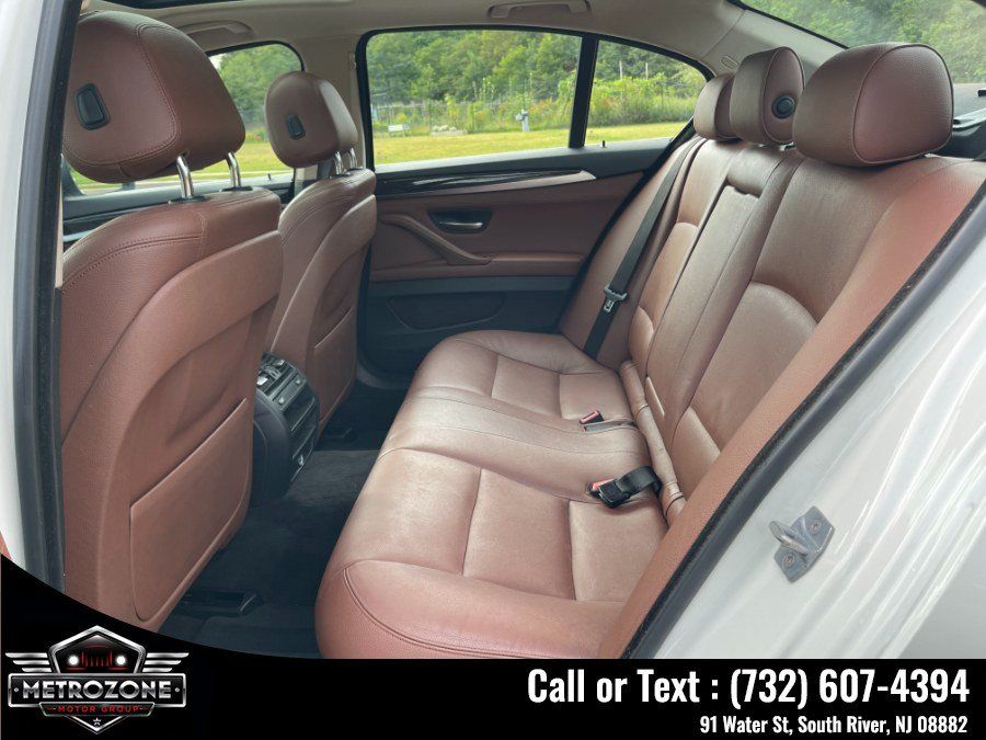 Used 2014 BMW 535i xDrive Sedan AWD/4WD image 22
