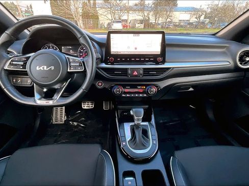 Used 2024 Kia Forte GT-Line FWD image 17