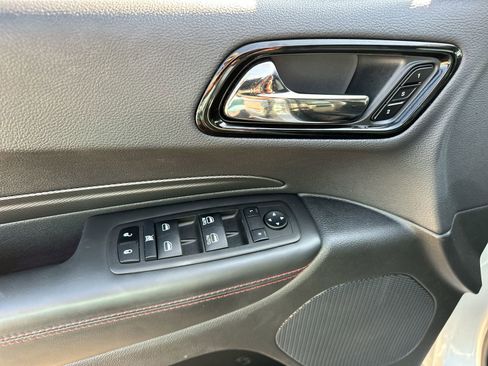 Used 2024 Dodge Durango GT image 13