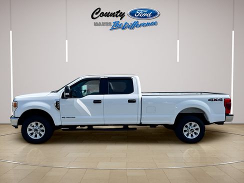 Used 2020 Ford F350 XLT AWD/4WD image 3