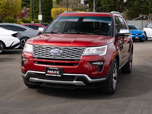 Used 2019 Ford Explorer Platinum image 5