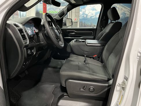 Used 2025 RAM 1500 Big Horn image 12