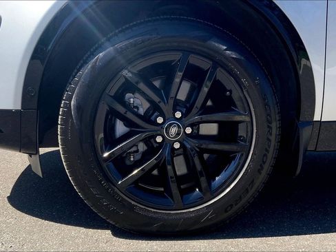 Used 2025 Land Rover Discovery Sport Dynamic SE image 10