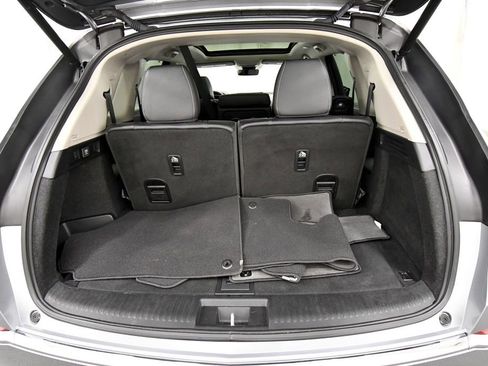 Used 2023 Acura MDX SH-AWD w/ Technology Package image 7