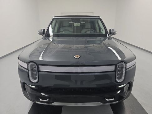 Used 2024 Rivian R1S Adventure AWD/4WD image 8