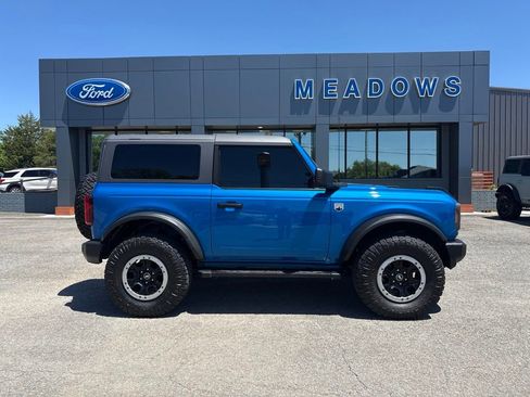Used 2023 Ford Bronco Big Bend w/ Sasquatch Package AWD/4WD image 7