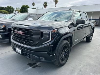 Used 2023 GMC Sierra 1500 Elevation