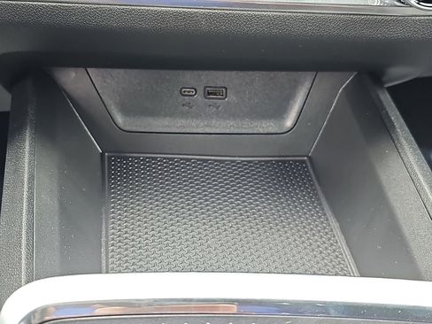 New 2026 Chevrolet Equinox LT FWD image 25