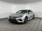 Used 2018 Toyota Camry SE image 3