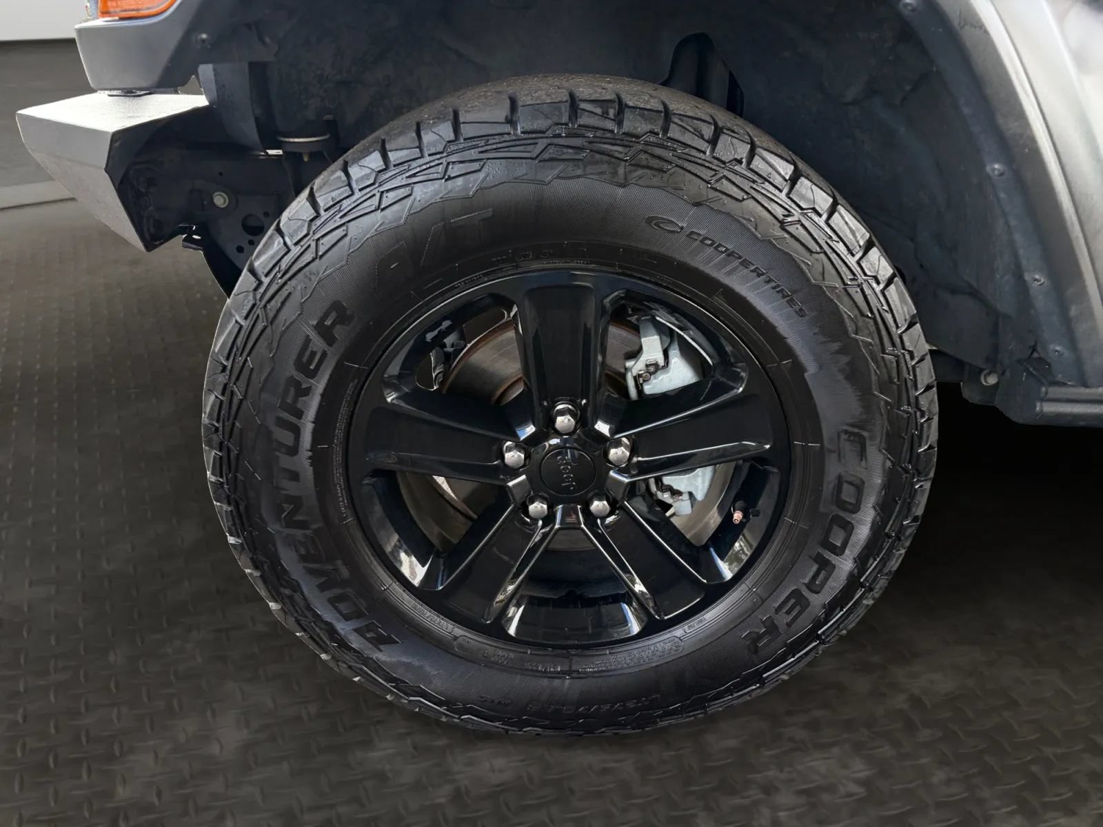 Used 2020 Jeep Wrangler Unlimited Sport AWD/4WD image 35