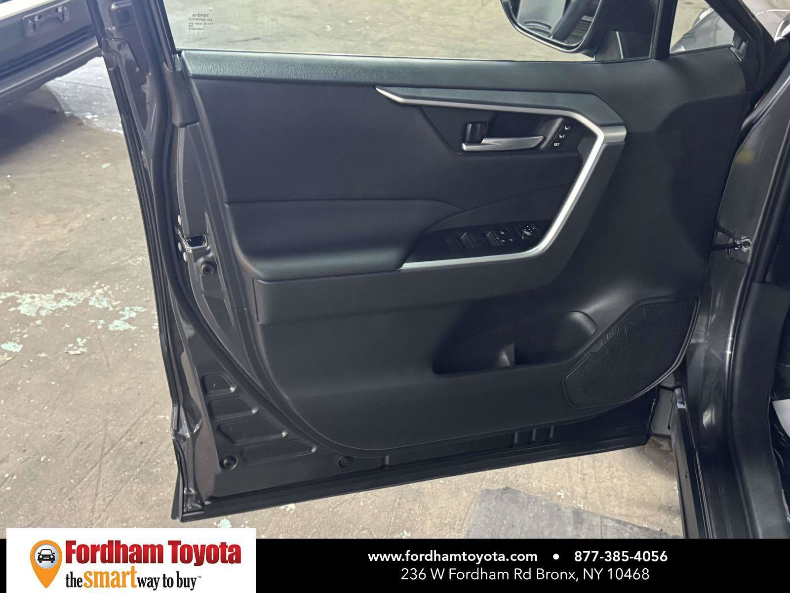 Used 2024 Toyota RAV4 XLE Premium w/ Weather Package AWD/4WD image 14