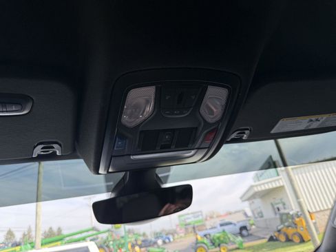 Used 2023 RAM 1500 Big Horn AWD/4WD image 30