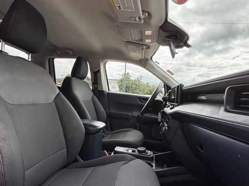 Used 2022 Ford Maverick XL image 27