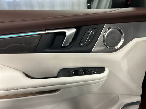 New 2026 Buick Enclave Avenir w/ Super Cruise Package AWD/4WD image 12