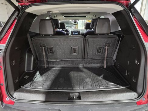 Used 2018 Chevrolet Traverse LT AWD/4WD image 31