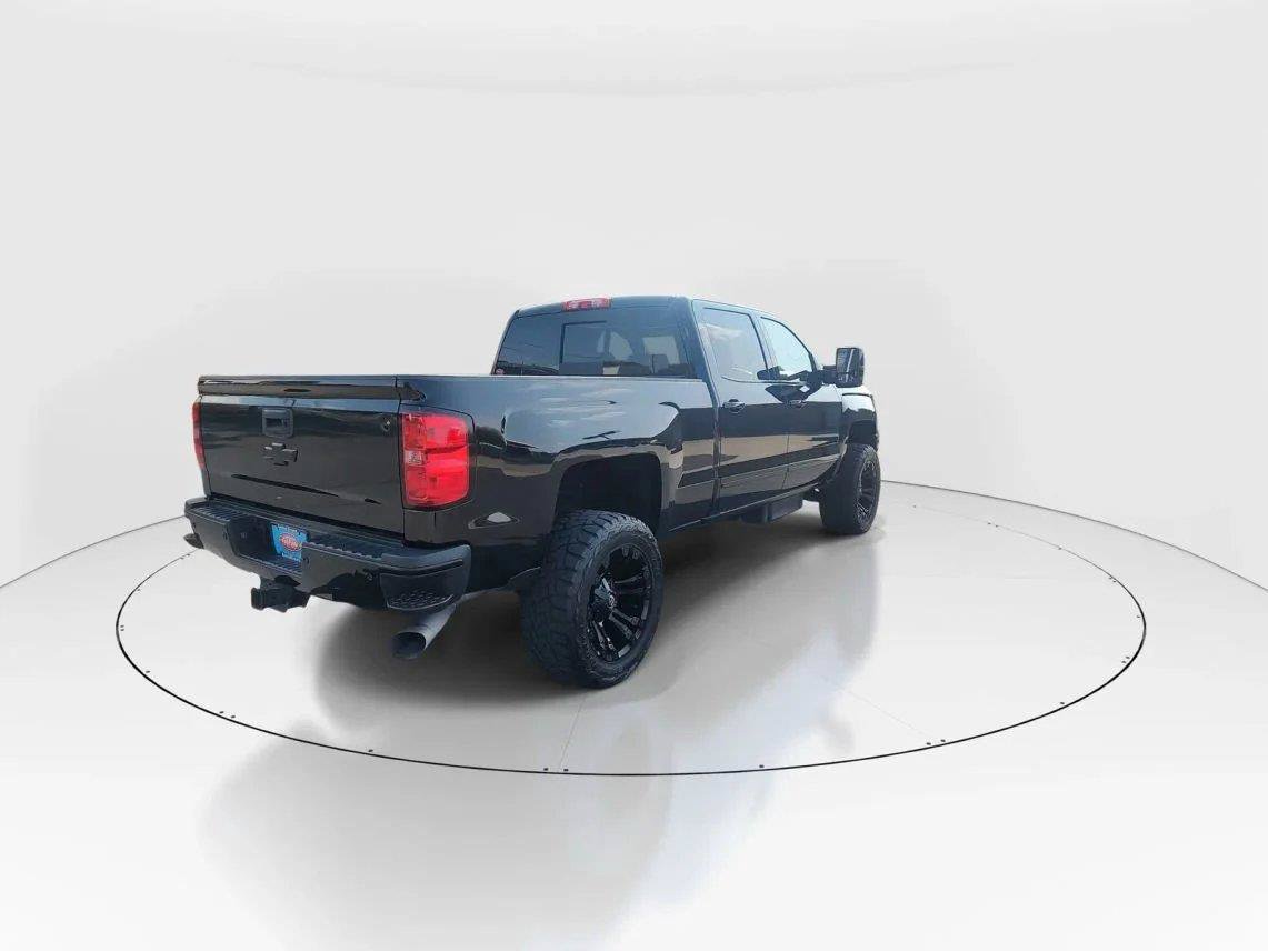 Used 2015 Chevrolet Silverado 2500 High Country w/ Duramax Plus Package AWD/4WD image 8