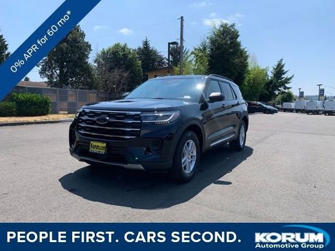 New 2025 Ford Explorer Active image 1