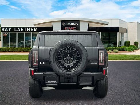 Used 2026 GMC Hummer EV SUV AWD/4WD image 4