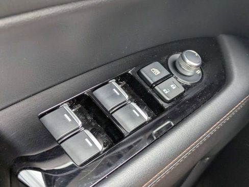 Used 2023 MAZDA CX-5 AWD 2.5 S w/ Premium Package image 18