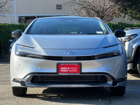 New 2026 Toyota Prius Limited image 11